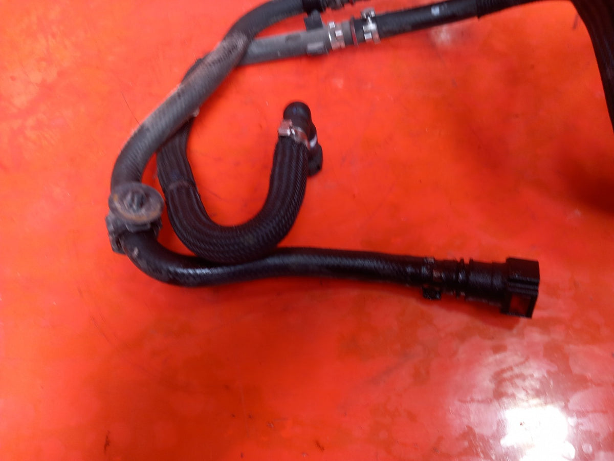 ebay-src:https://i.ebayimg.com/00/s/mtiwmfgxnjaw/z/us4aaesws4lqfe06/$_57.jpg