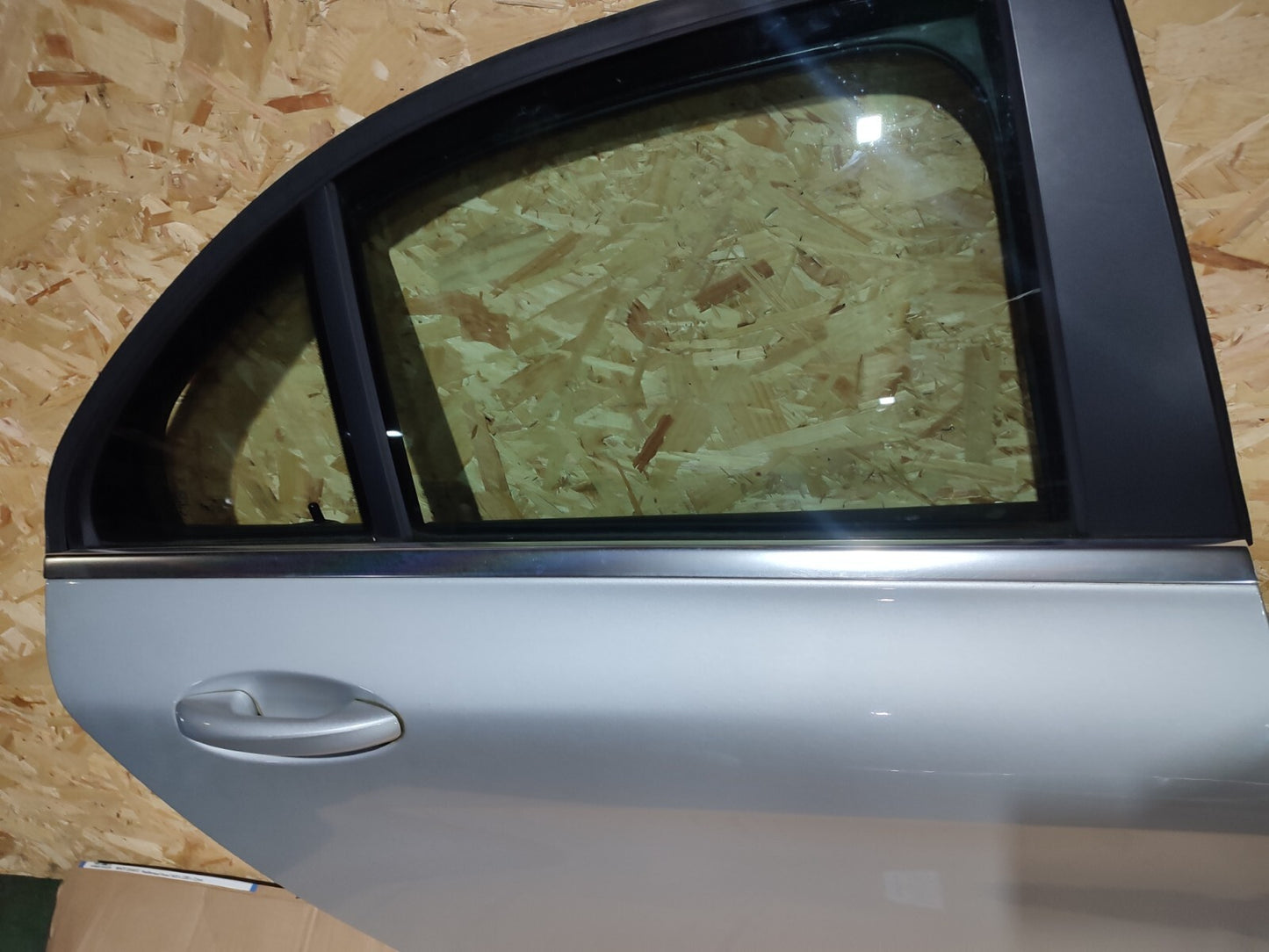✅2016 Mercedes C Class W205 Rear Right Driver Side Door Silver (775) A123 - Image 3