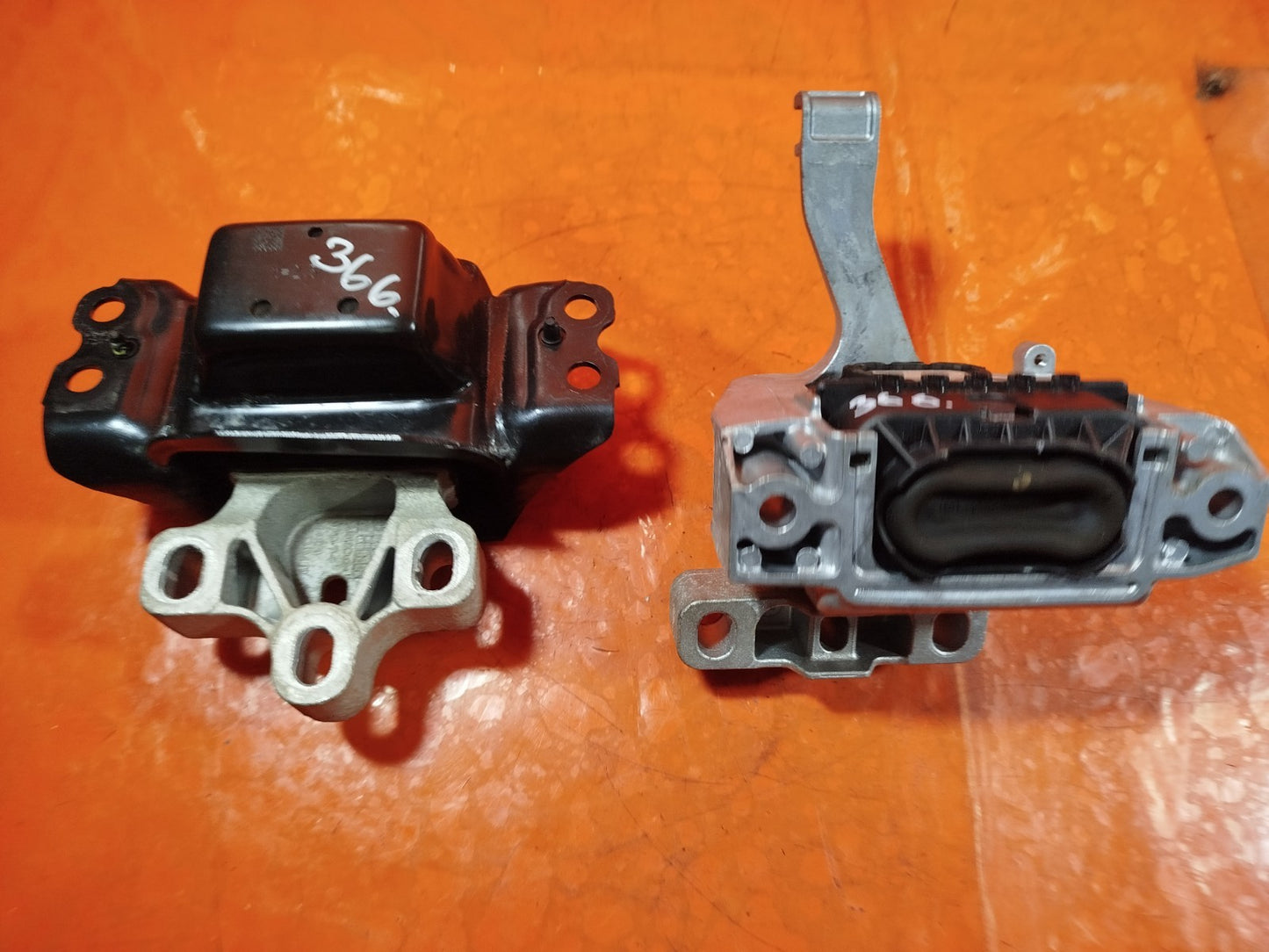 ✅2024 FORD TOURNEO CONNECT ENGINE MOUNT PAIR LEFT & RIGHT 5QA199555C 5WA199262H - Image 11