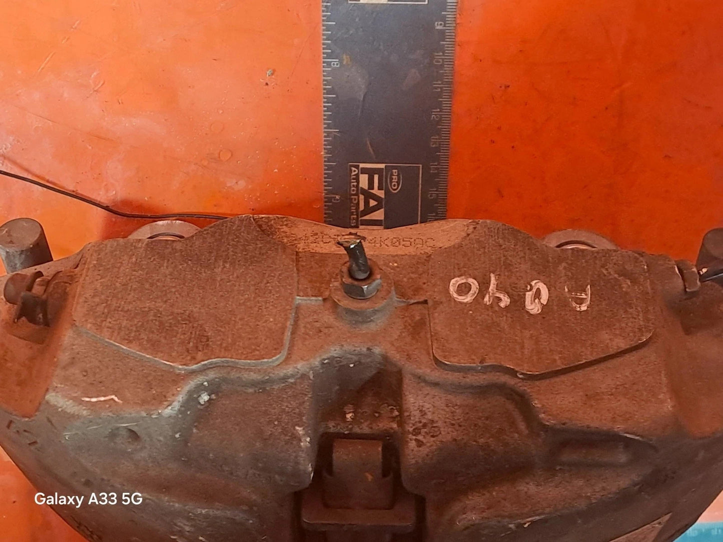 ✅Audi A6 S Line 2.0 Diesel 2019 Front Left Brake Caliper 4K05AC Warranty A040 - Image 9