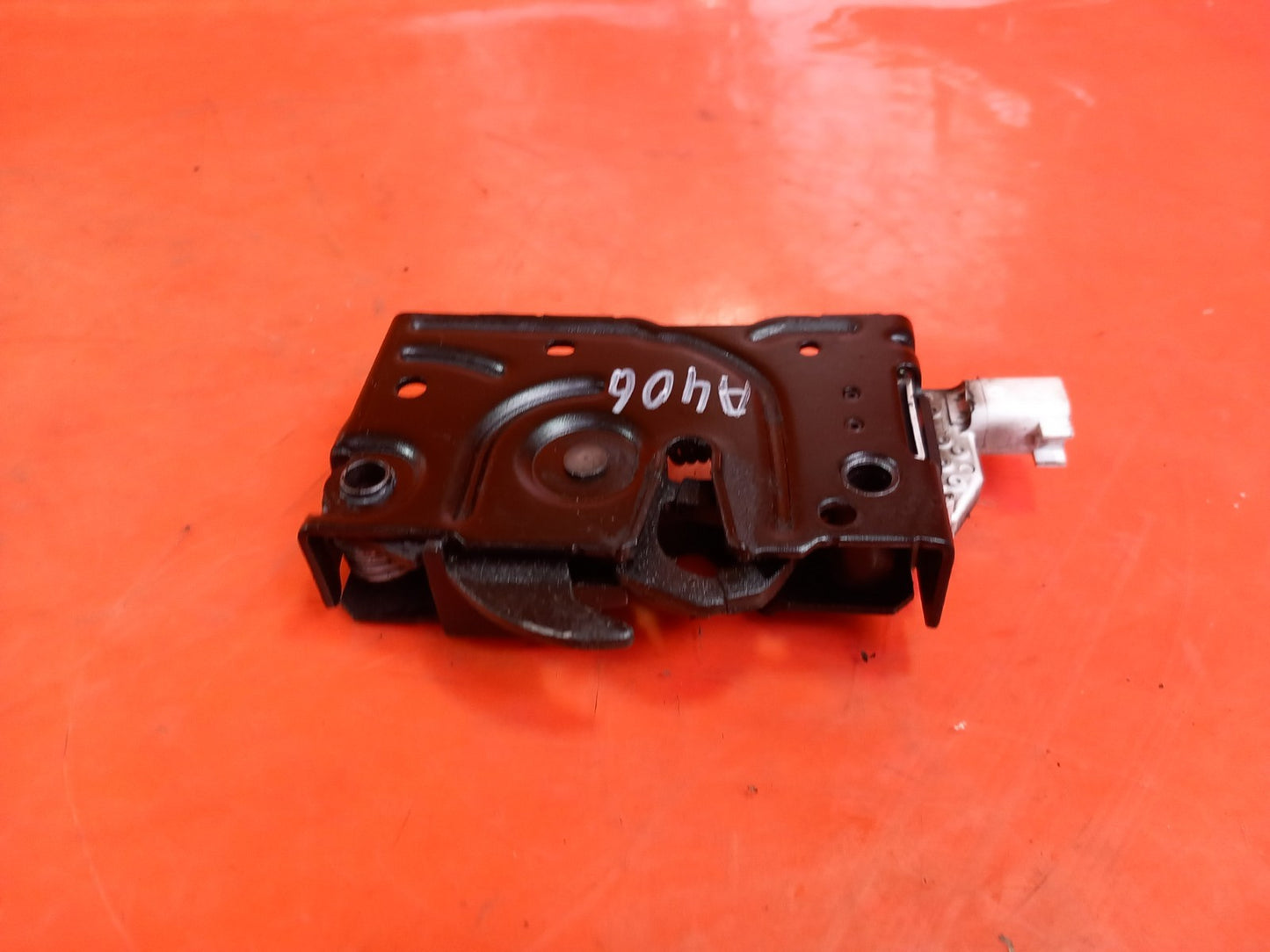 Ford Transit Custom 2.0 Diesel 2024 Bonnet Latch Catch R1UA16700AA Warranty A406 - Image 5