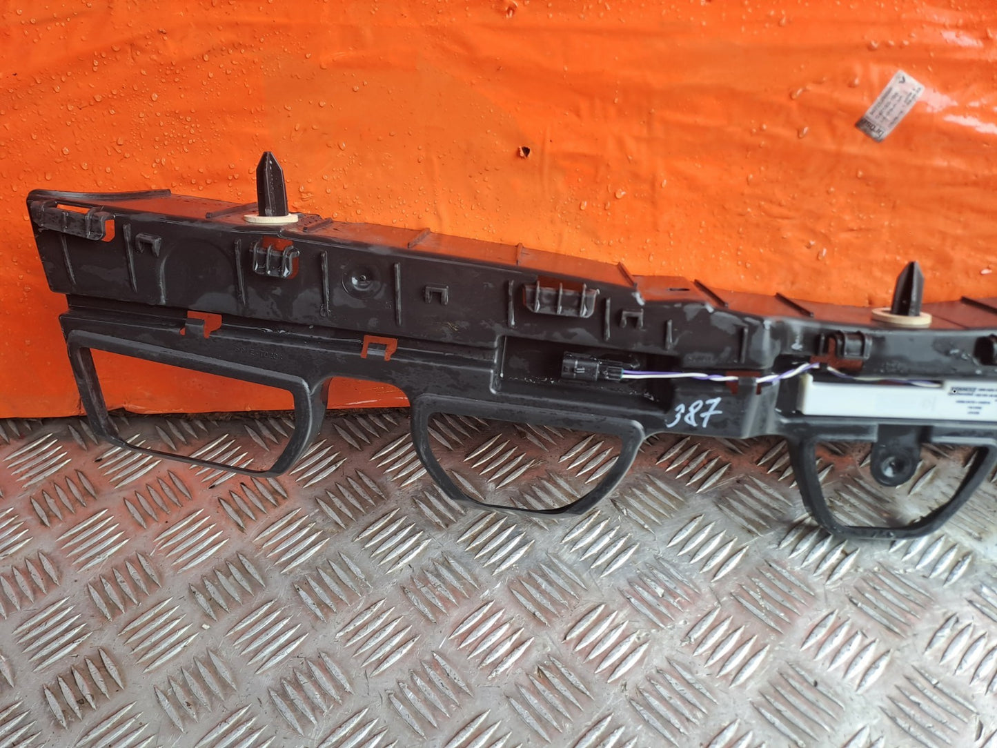Renault Megane MK4 1.3 Petrol 2019 Rear Bumper Absorber 850323413R Warranty A387 - Image 5