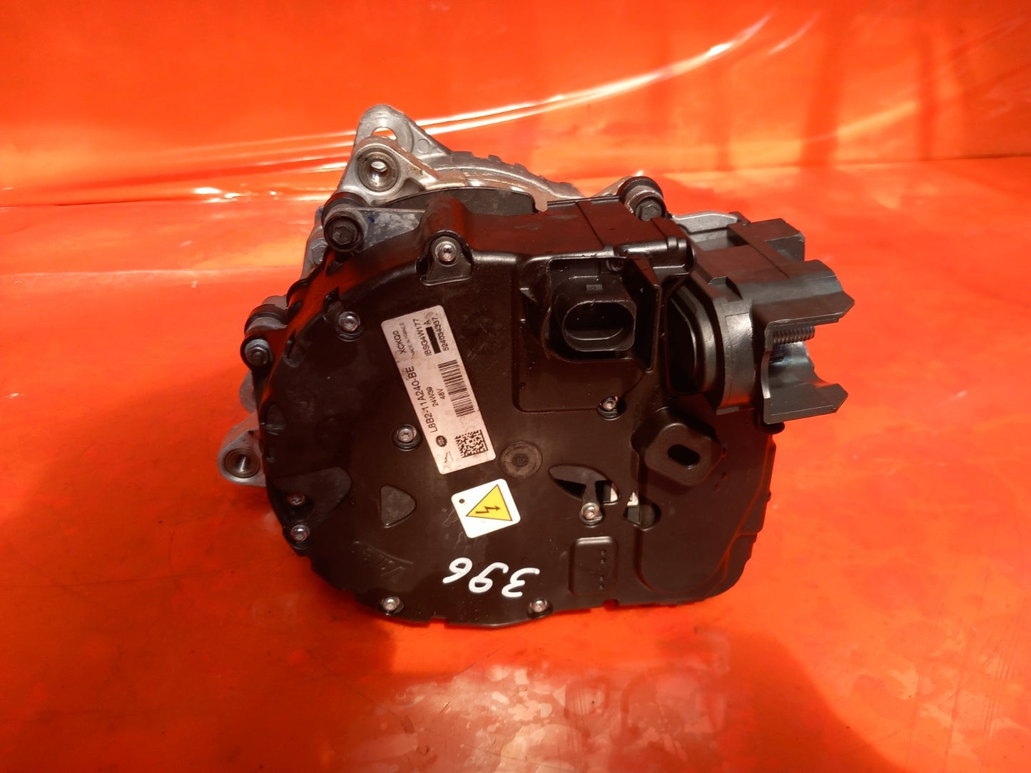 2025 Land Rover Defender L663 3.0 Diesel Alternator L8B2-11A240-BE Warranty A396 - Image 3