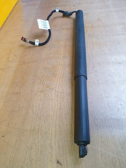 ✅AUDI Q3 S LINE 1.5 PETROL 2020 REAR ELECTRIC TAILGATE STRUT 83A827851B Warranty - Image 2