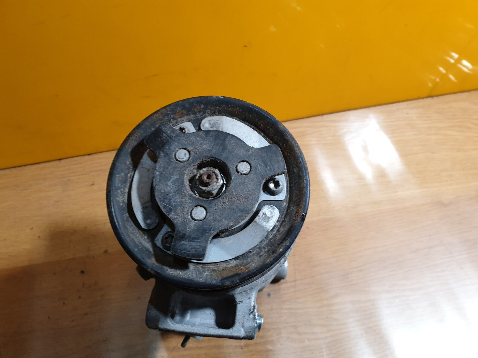 ✅SKODA FABIA MONTE CARLO 1.0 PETROL 2018 AIR CON COMPRESSOR PUMP 5Q0816803F A110 - Image 6