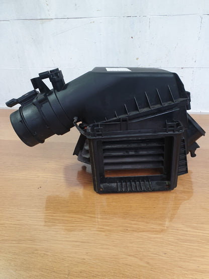 Mercedes B class W246 1.8 Diesel 2012 AIR FILTER BOX HOUSING A6450900001 A211 - Image 6