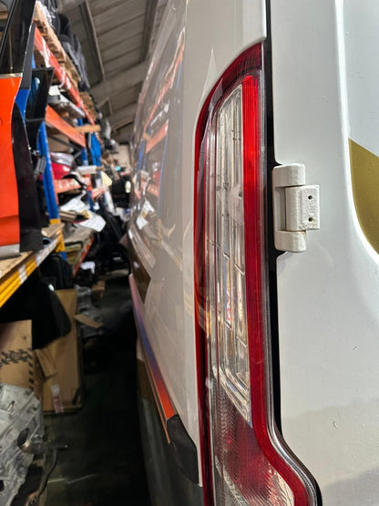 ✅2022 FORD TRANSIT CUSTOM REAR LEFT TAIL LIGHT BK21-13405-AJ + WARRANTY A353 - Image 4
