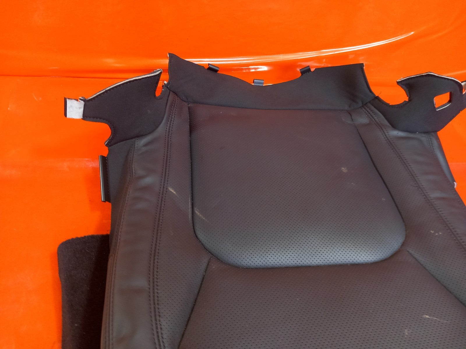 Land Rover Defender L663 3.0 Diesel 2025 Front Left Seat Base L8B263223BA A396 - Image 4