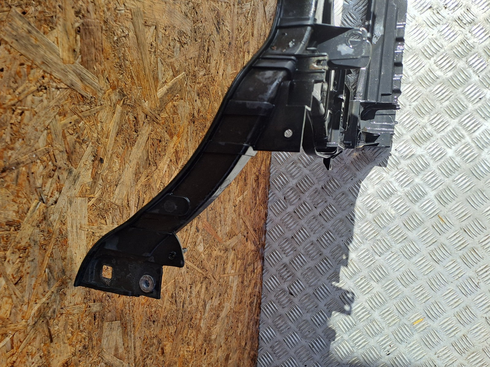 ✅AUDI Q5 S LINE 2.0 DIESEL 2012 FRONT SLAM PANEL RADIATOR SUPPORT 8R0805594B - Image 9