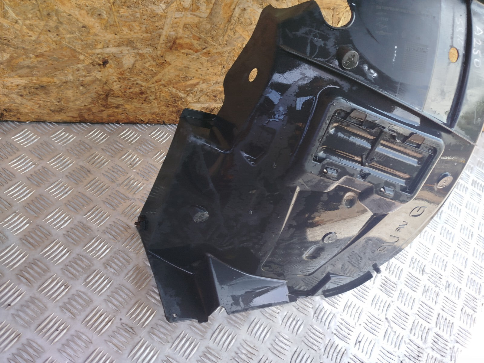 ✅Renault Trafic III Sl27 1.6 Diesel 2015 REAR RIGHT WHEEL ARCH LINER 93867899 - Image 4