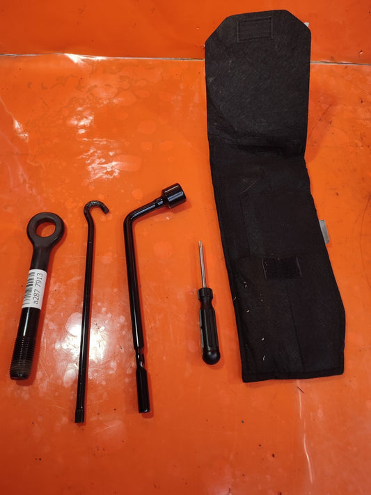 ✅KIA SPORTAGE MK3 1.7 DIESEL 2014 TOOL KIT Warranty A287 - Image 1