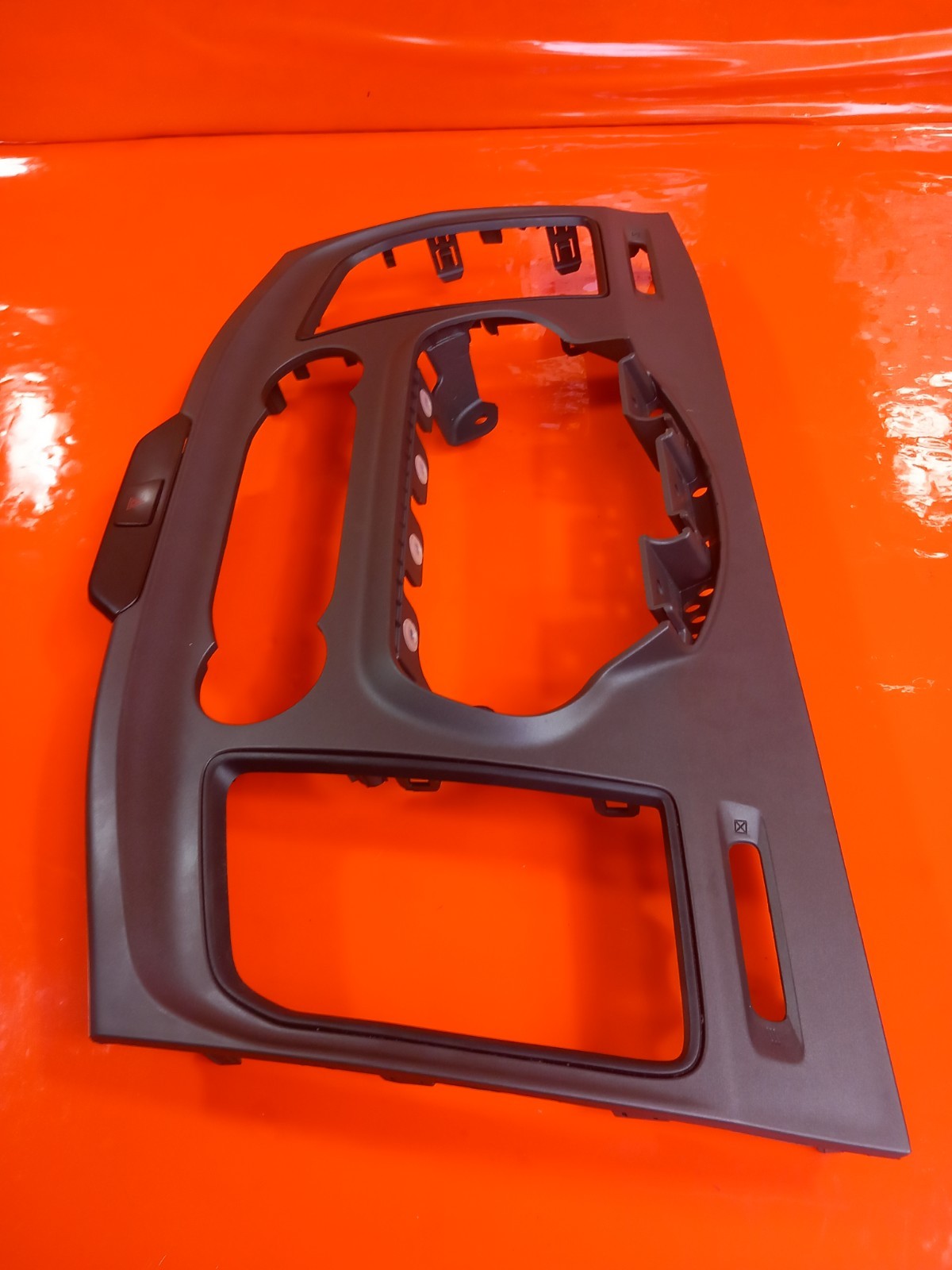 Ford Transit Custom 2.0 Diesel 2021 Dashboard Centre Surround Trim JK2118335BDW  - Image 11