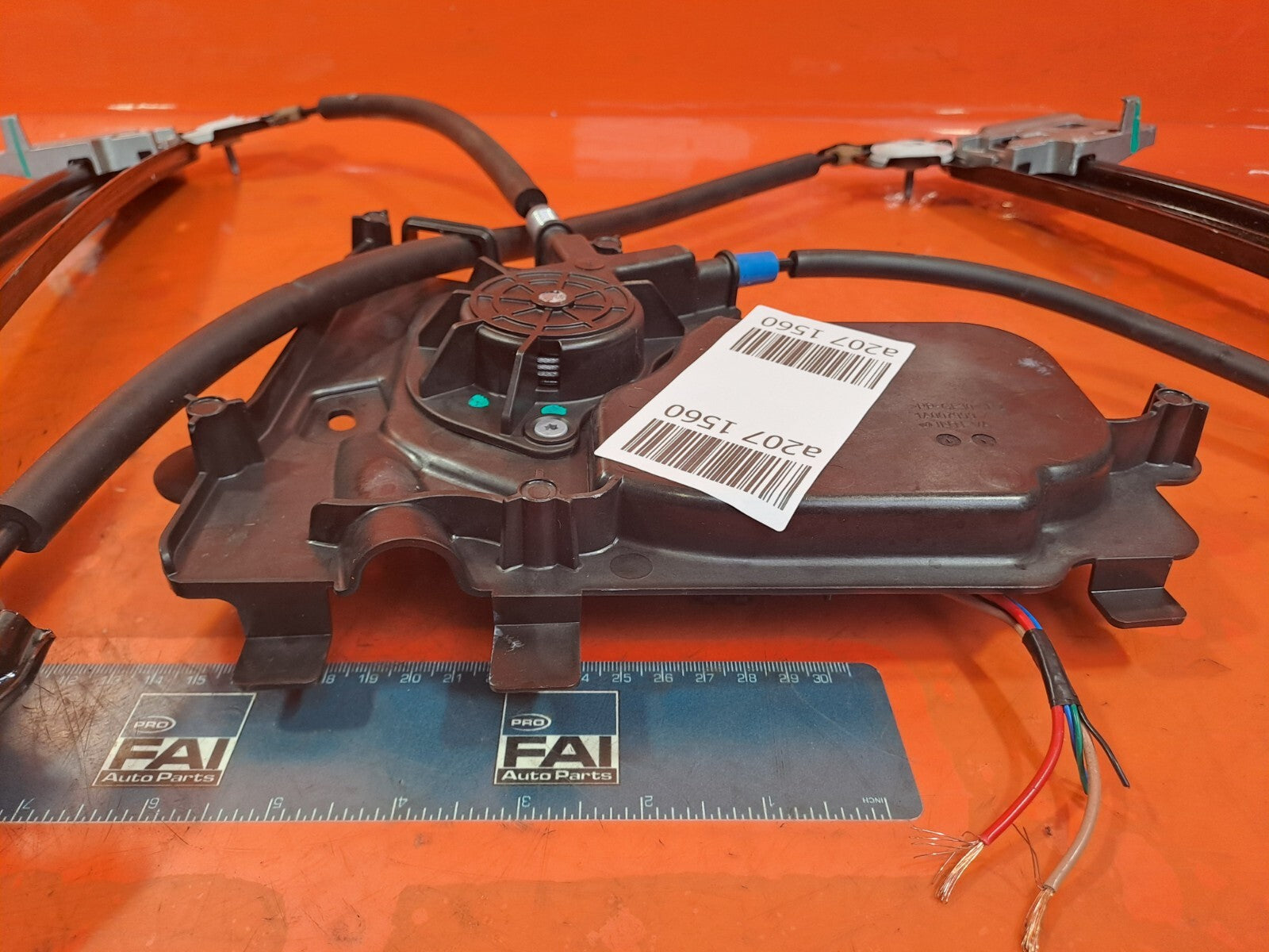 2024 TESLA MODEL 3 LONG FRONT RIGHT DOOR WINDOW REGULATOR 1A002172A A207 - Image 3