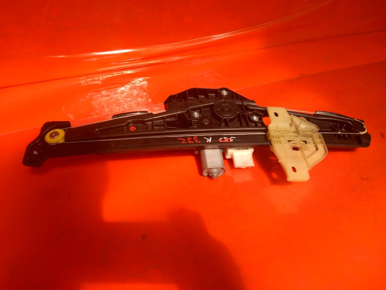 Renault Captur 1.6 Petrol 2023 Front Right Door Window Regulator 807203293R A392 - Image 5