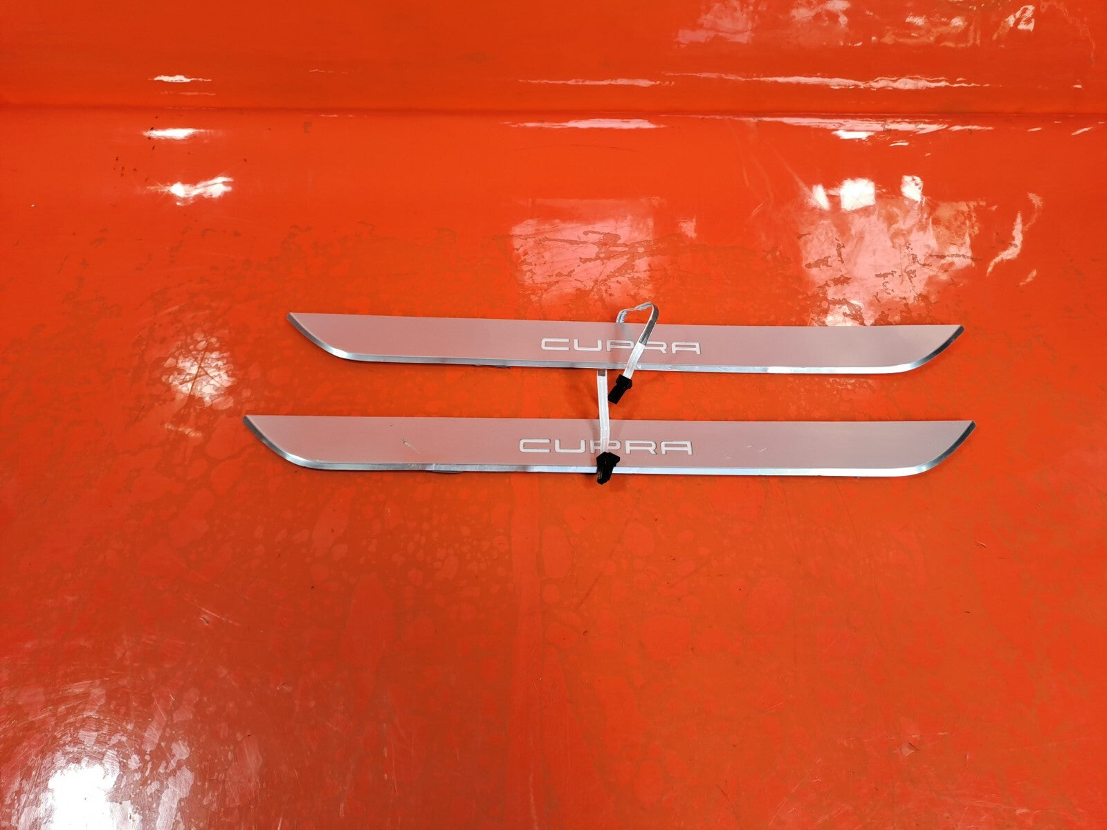 Cupra Leon VZ2 2023 1.4 Petrol FRONT SILL STEP TRIM PAIR 5FA947417E Warranty - Image 1