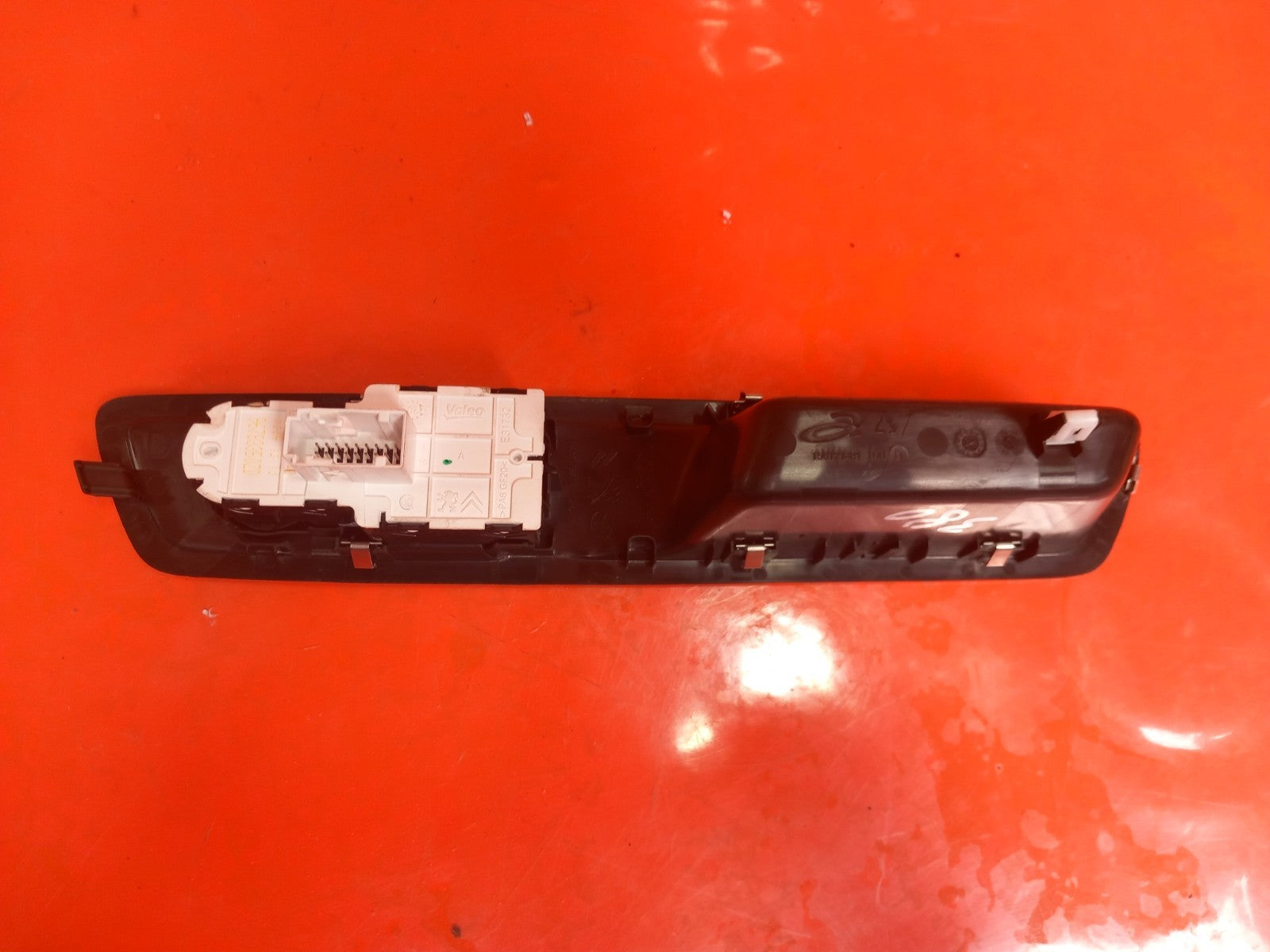 ✅2020 Vauxhall Vivaro 2900 Window Switch Front Right 9809179677 + Warranty A380 - Image 10
