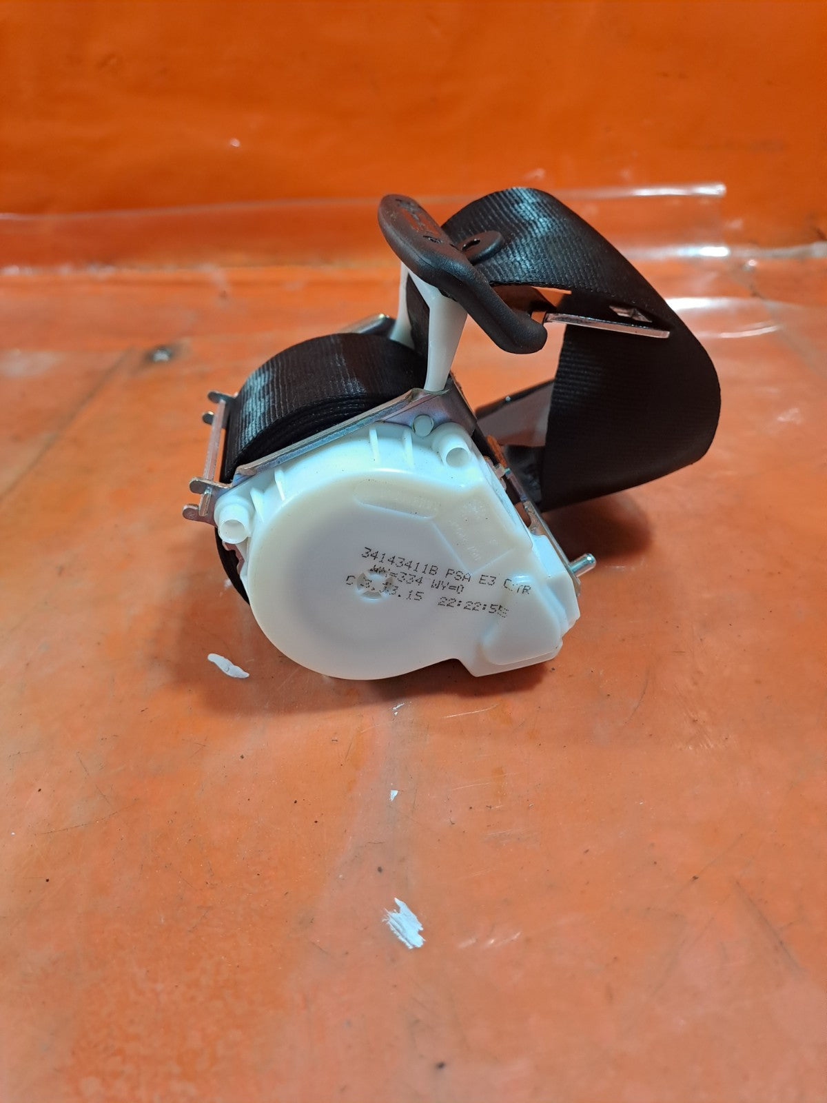 ✅CITROEN C4 CACTUS 1.6 DIESEL 2015 REAR SEATS MIDDLE SEAT BELT 34143411B A327 - Image 1