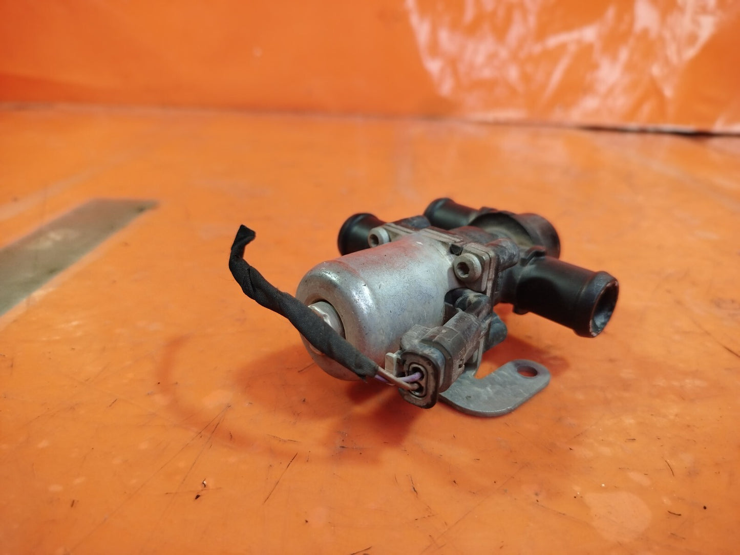 ebay-src:https://i.ebayimg.com/00/s/mtiwmfgxnjaw/z/mesaaoswoqvonhax/$_57.jpg
