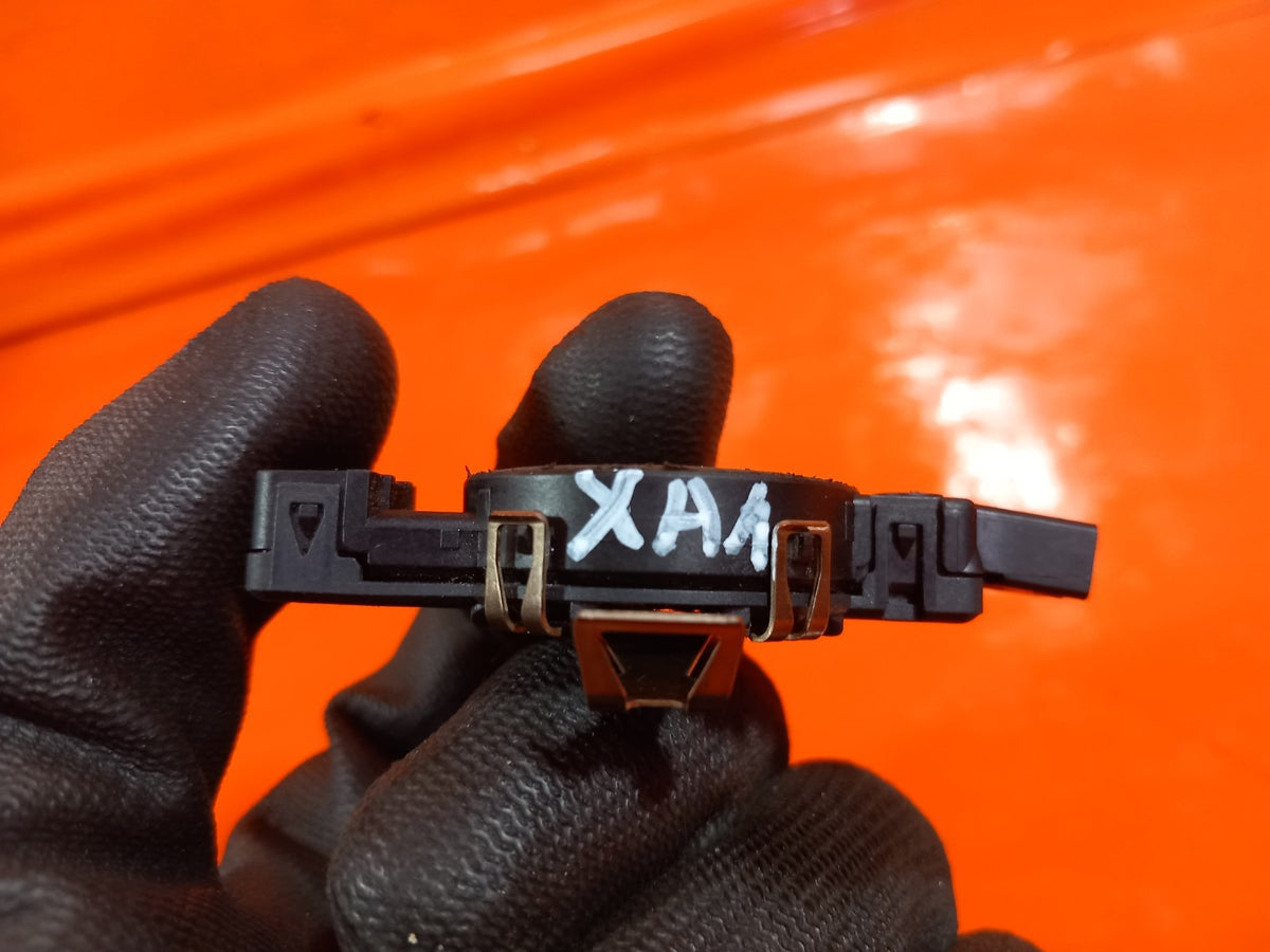 VW Golf MK7 Windscreen Rain Sensor 5Q0955559B Warranty xAA - Image 10