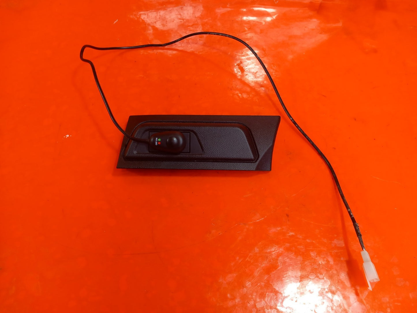 Dacia Jogger 1.0 Petrol 2024 Switch Panel 681632581R Warranty A391 - Image 2