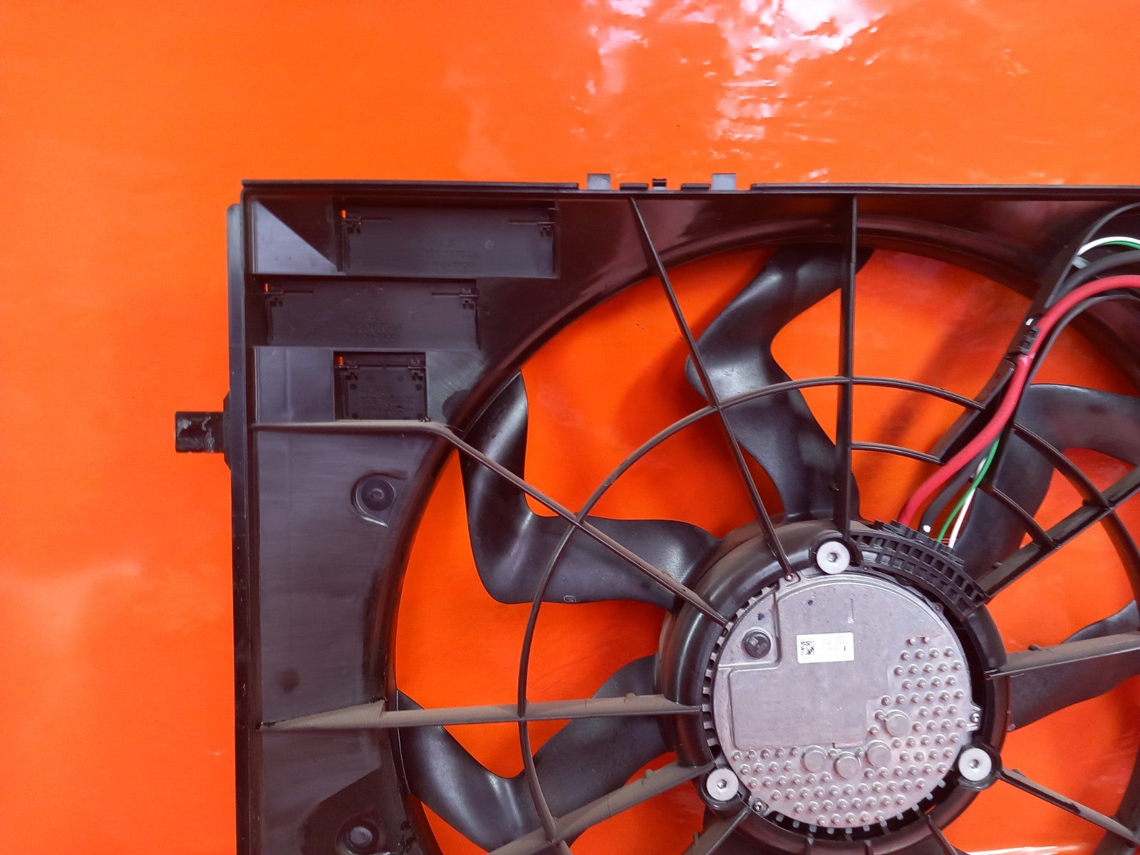 Mercedes Gle 450D AMG 3.0 Diesel 2025 Engine Radiator Cooling Fan A1679069206 - Image 9
