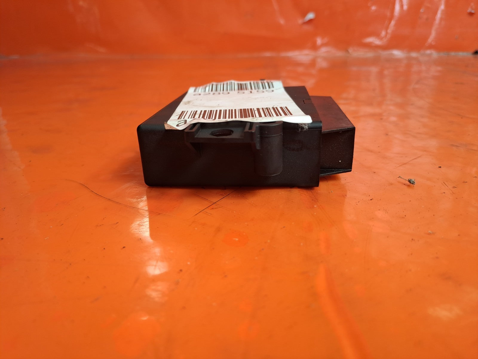 ebay-src:https://i.ebayimg.com/00/s/mtiwmfgxnjaw/z/8hoaaeswratopw-s/$_57.jpg