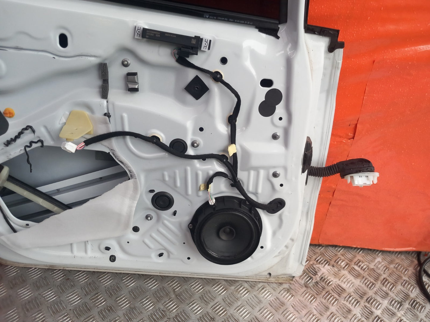 Dacia Jogger 1.0 Petrol 2024 Rear Left Door Bare White Warranty A391 - Image 12
