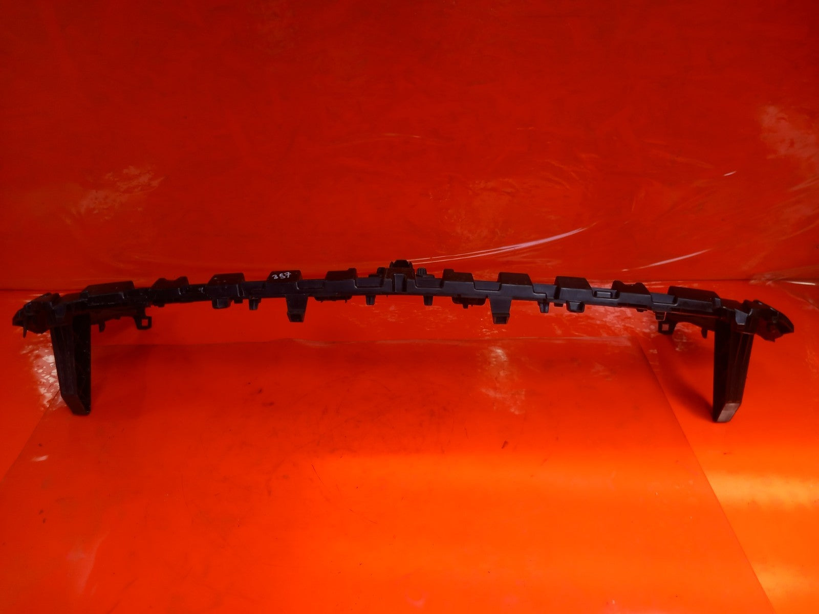 Mercedes Gle 450D AMG 3.0 Diesel 2025 Front Bumper Mounting Bracket A1678859809  - Image 2