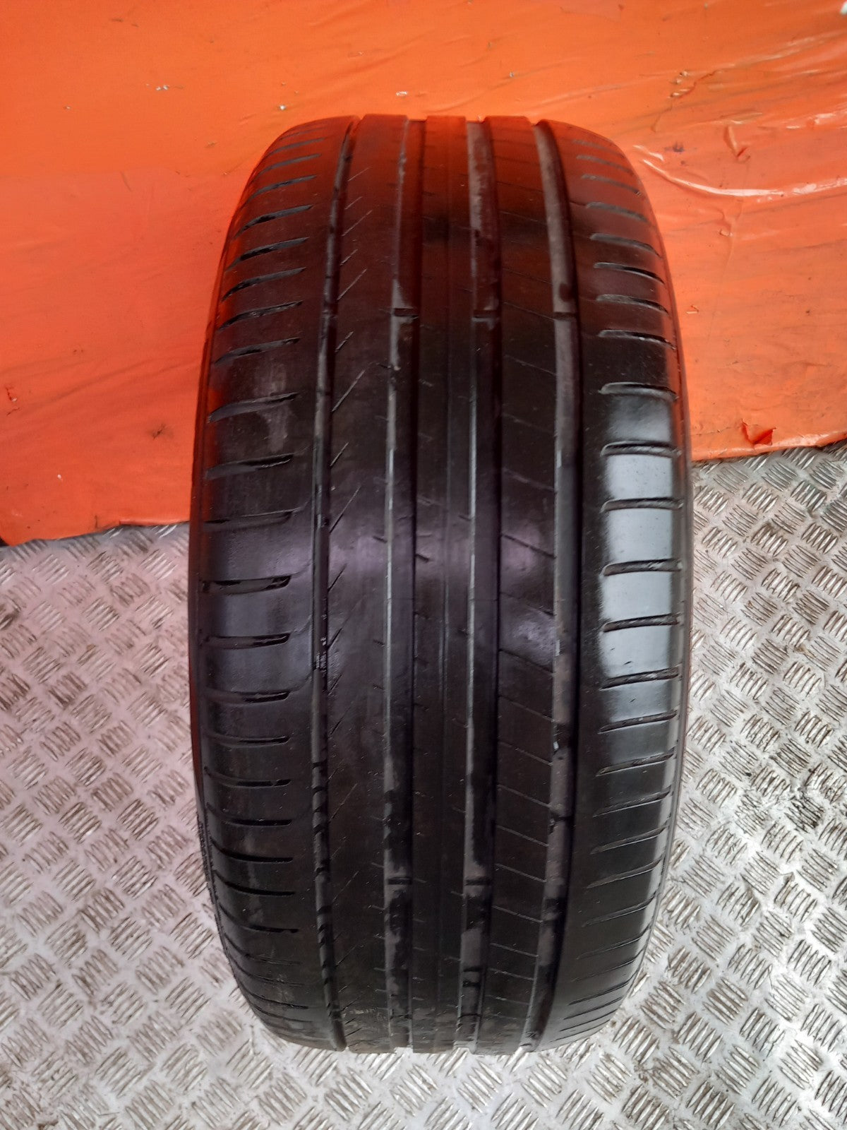 VW Tiguan 2016-2024 Alloy Wheel with Tyre 255/45 R19 5NA601025AM xAA - Image 11