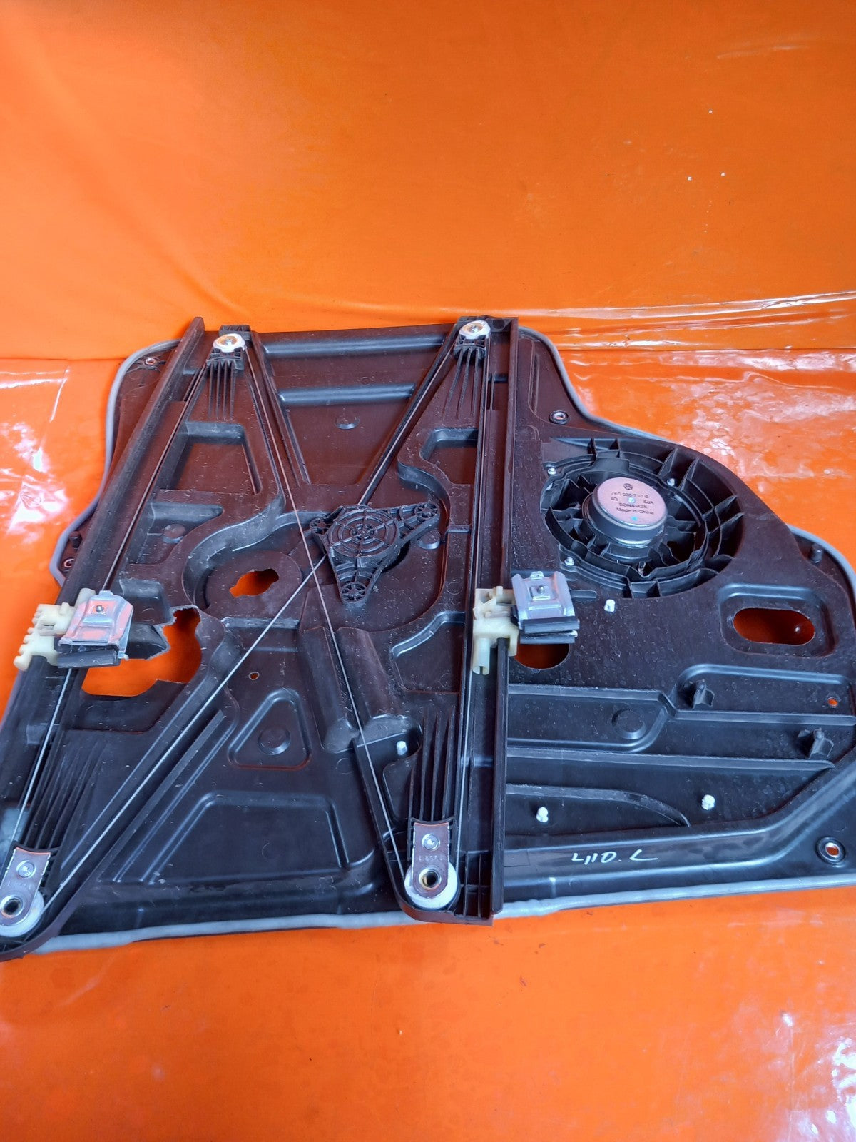 VW Transporter T30 2.0 Diesel 2021 Front Left Window Regulator 7L2837729H A410 - Image 12