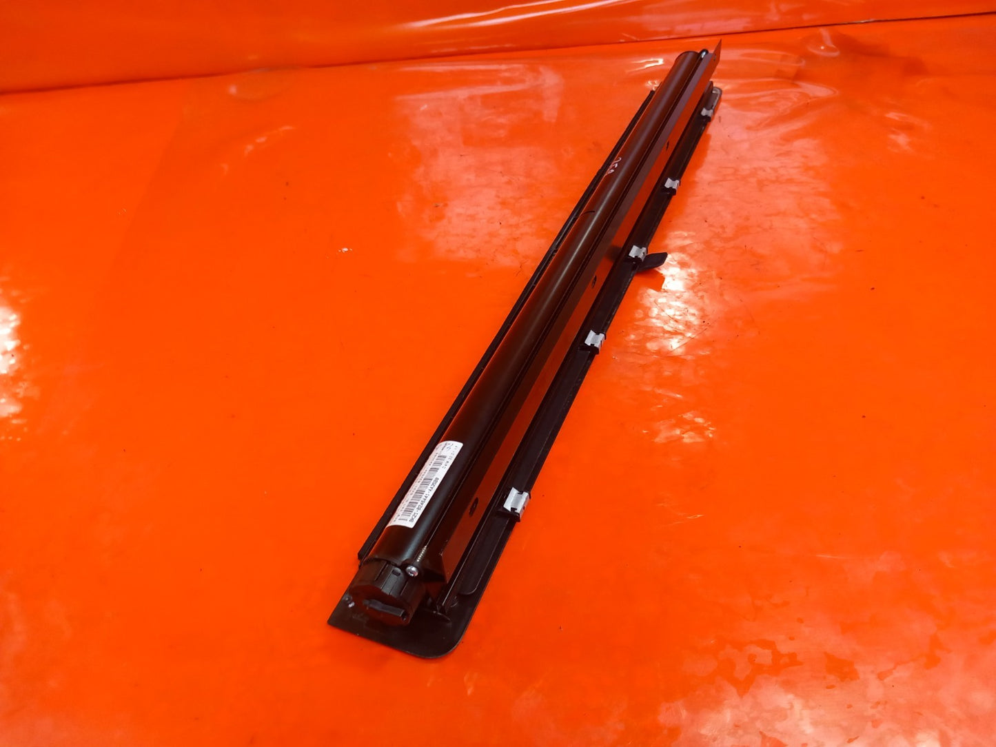 2017 Ford Tourneo Custom Left Side 2nd row Rear Roller Shade BK21-B246A41-AA - Image 8