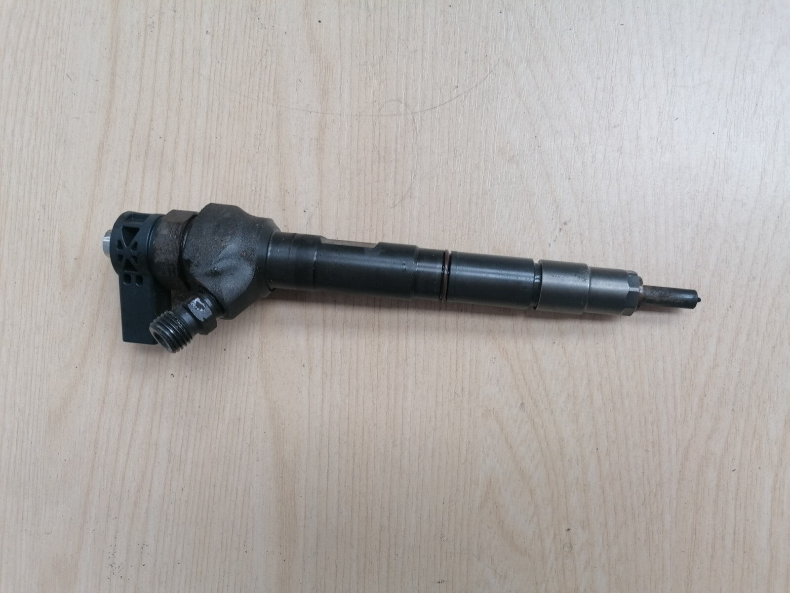 VW GOLF MK7 1.6 DIESEL 2014 FUEL INJECTOR 04L130277G Warranty A028 - Image 7