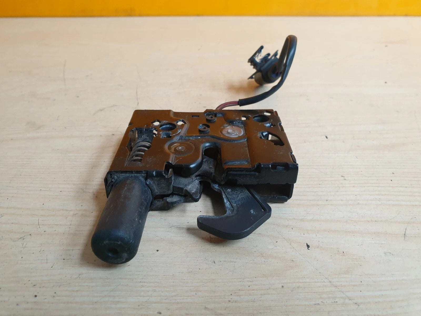 ebay-src:https://i.ebayimg.com/00/s/mtiwmfgxnjaw/z/zliaaeswxydp-1e8/$_57.jpg