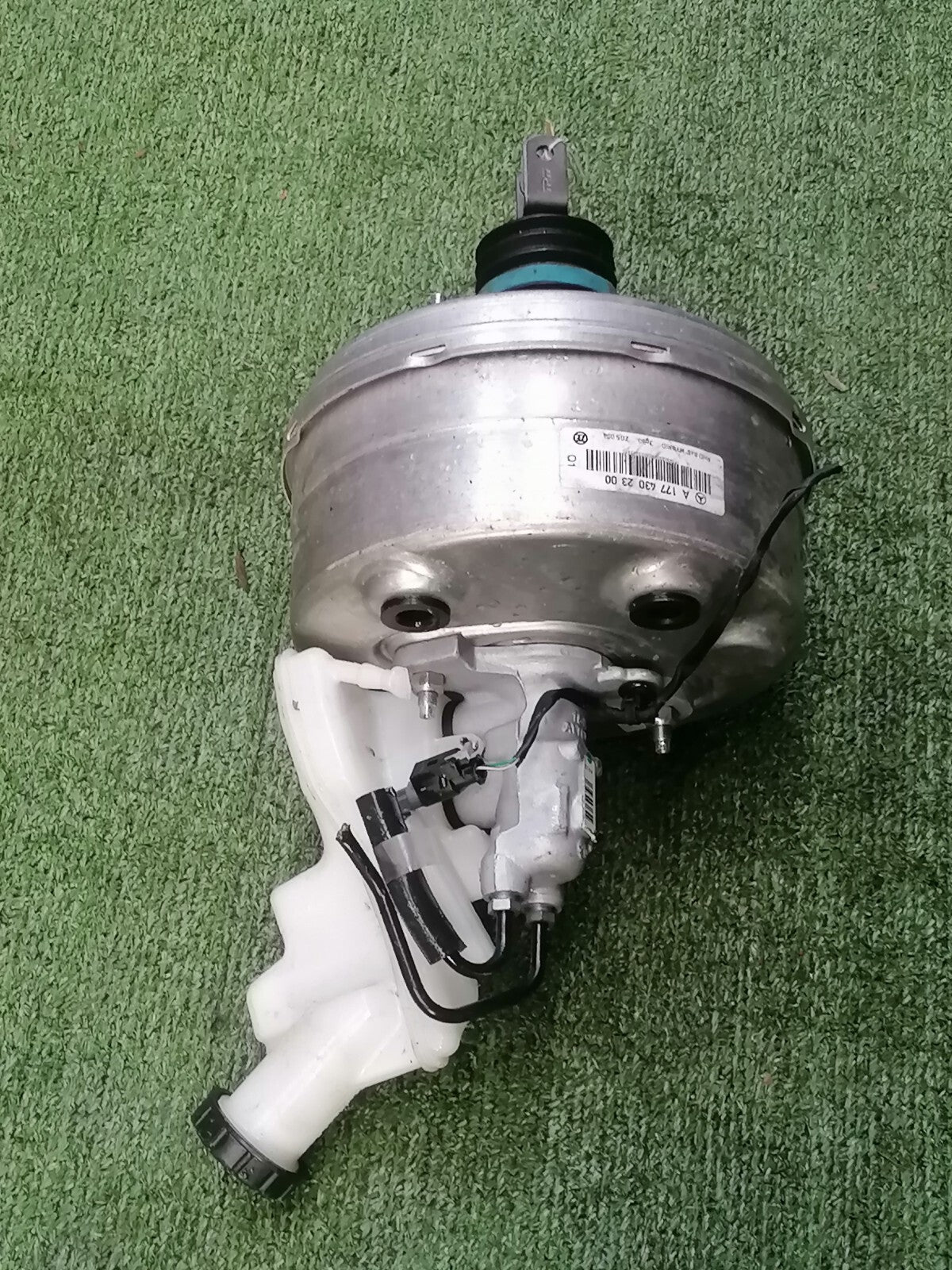 MERCEDES A CLASS W177 BRAKE SERVO MASTER CYLINDER A1774304400 X00 - Image 10