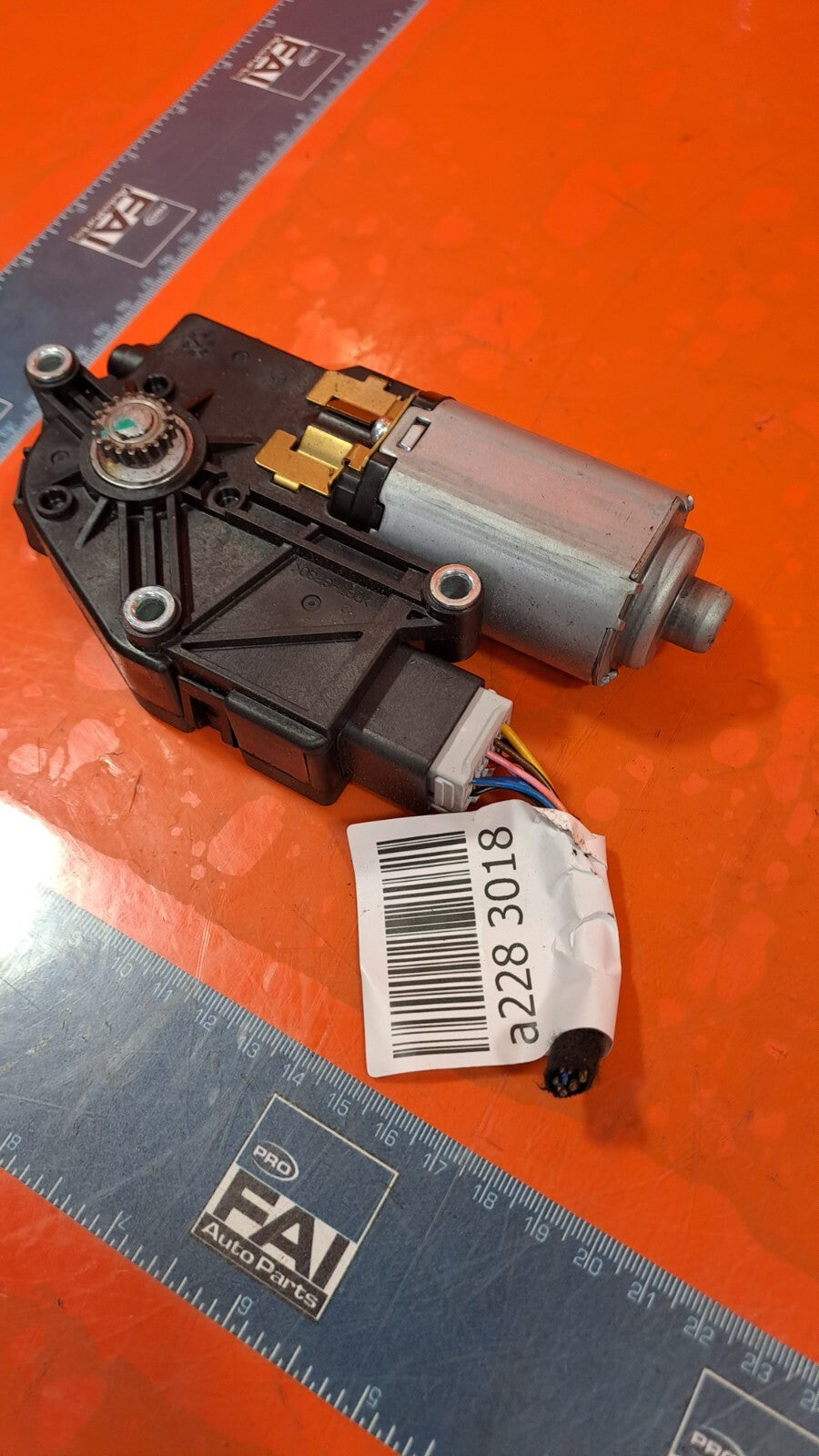 KIA XCEED 1.5 PETROL 2021 ELECTRIC SUNROOF MOTOR K8110-J7000 81680-J7900 A228 - Image 3