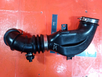 ✅Volvo FL 5.5 Diesel 2003 Air Intake Pipe 3181072 Warranty A324 - Image 3
