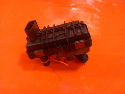 ebay-src:https://i.ebayimg.com/00/s/mtiwmfgxnjaw/z/cpiaaeswu5vqp8uk/$_57.jpg