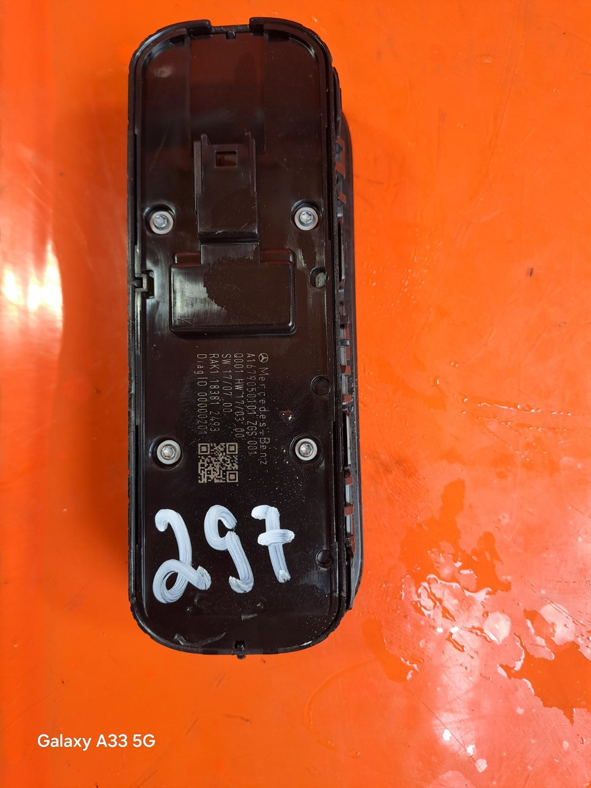 ebay-src:https://i.ebayimg.com/00/s/mtywmfgxmjaw/z/gy0aaeswkxpoemxl/$_57.jpg
