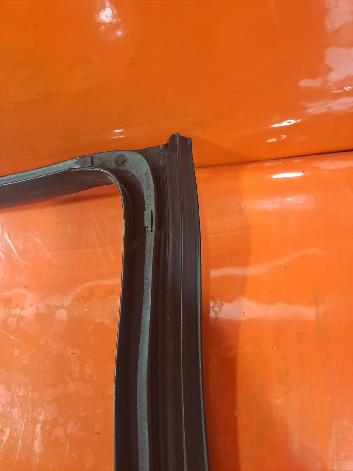 ✅TESLA MODEL 3 LONG 2024 REAR LEFT DOOR RUBBER SEAL 1910985-00-B Warranty A207 - Image 12