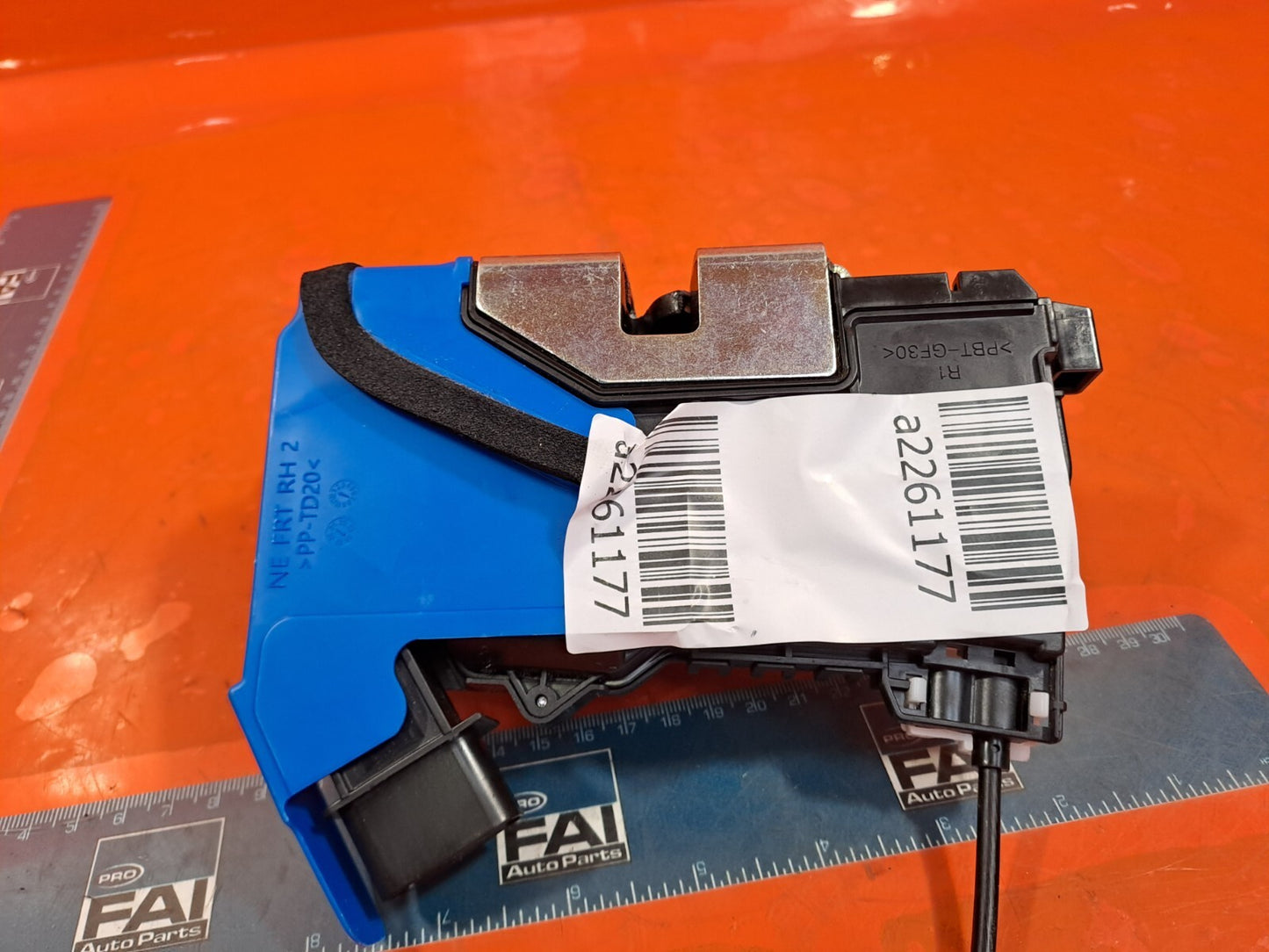 HYUNDAI IONIQ 5 2024 FRONT RIGHT DOOR LOCK 81320-GI500 Warranty A226 - Image 10
