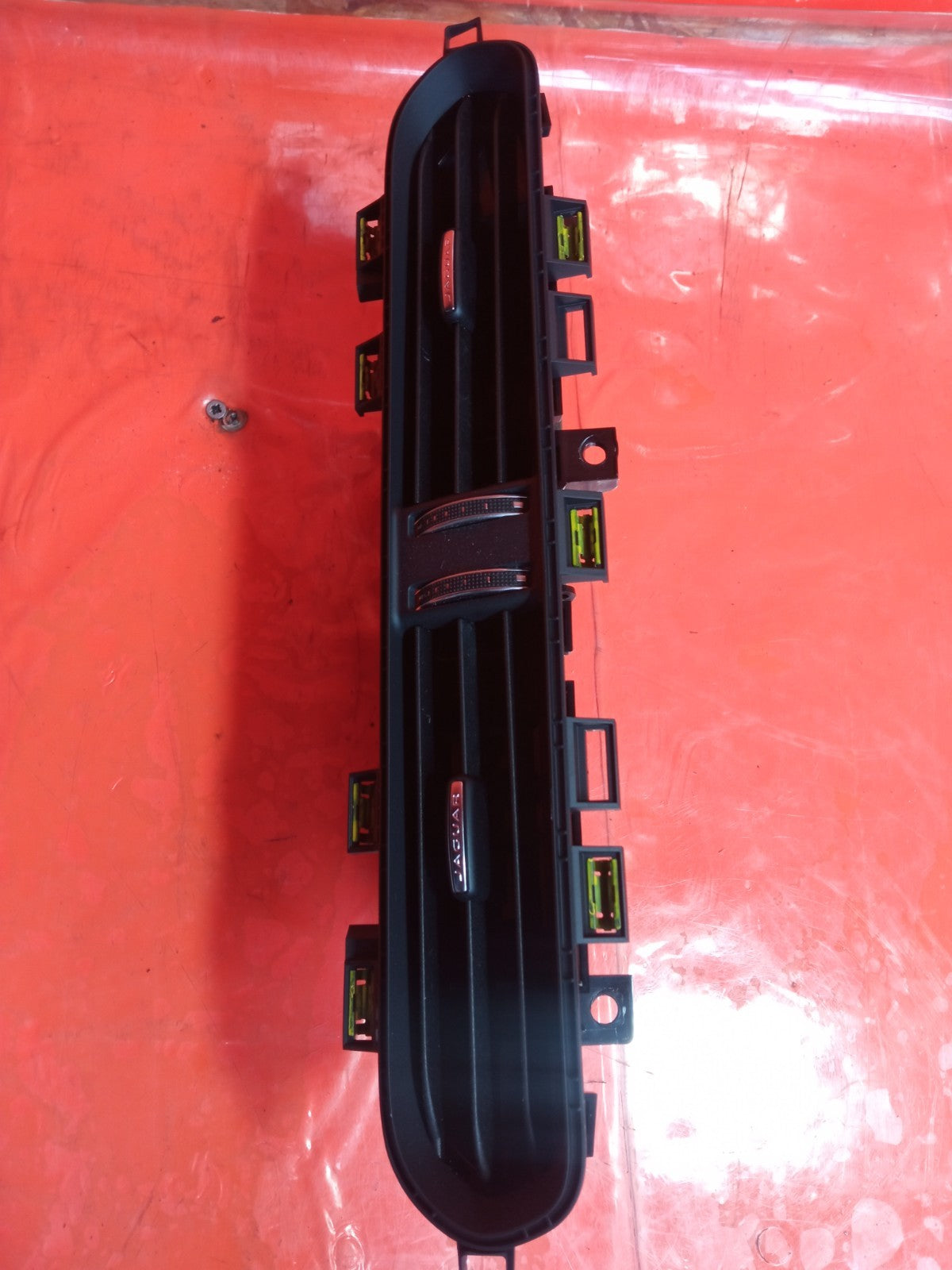 ✅Jaguar I-Pace Ev400 X590 2020 Dashboard Center Air Vent J9D3014L20AE A375 - Image 8