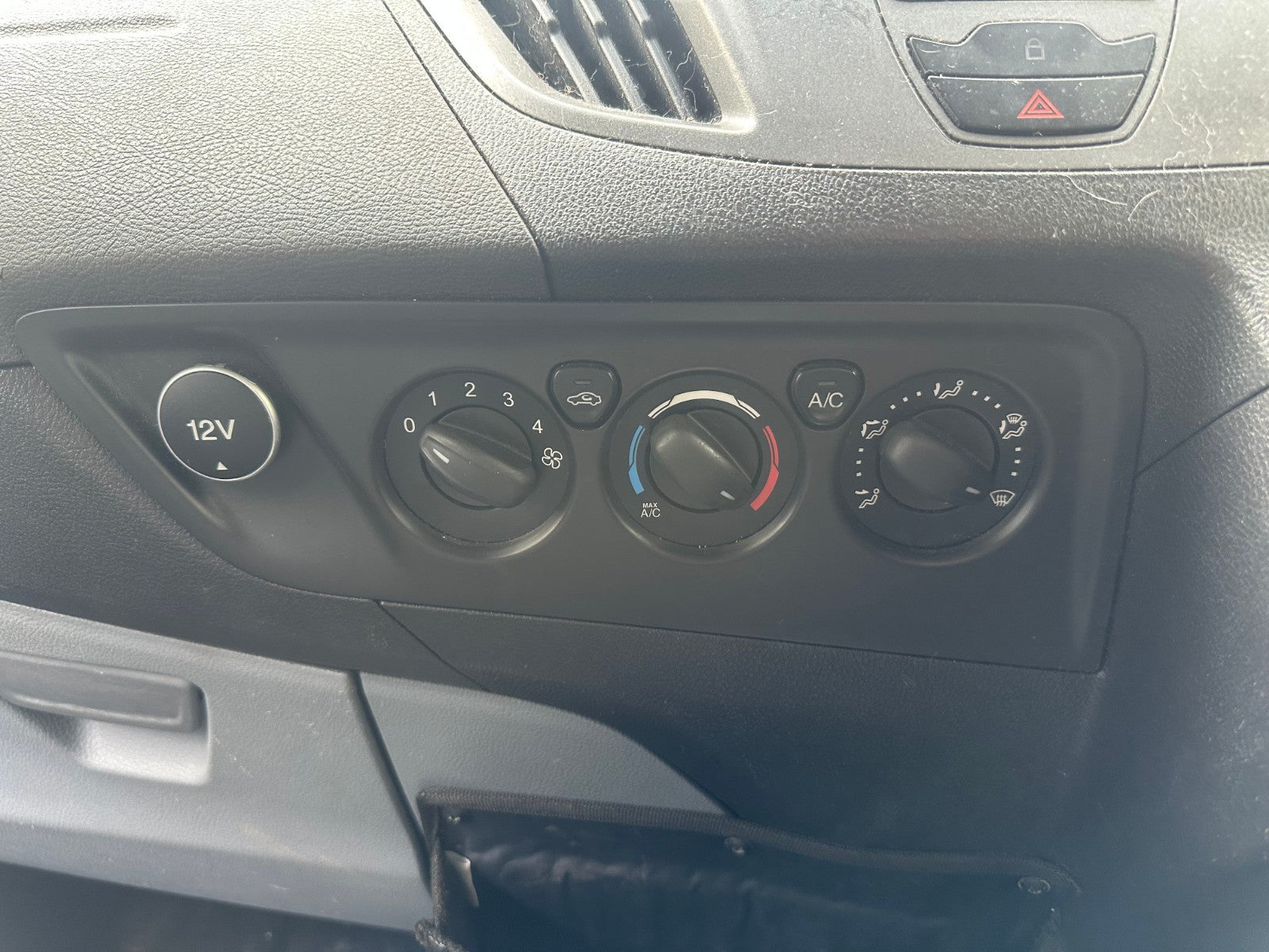 ✅Ford Transit Custom 2.2 Diesel 2014 A/C Heater Climate Control Switch Panel - Image 1