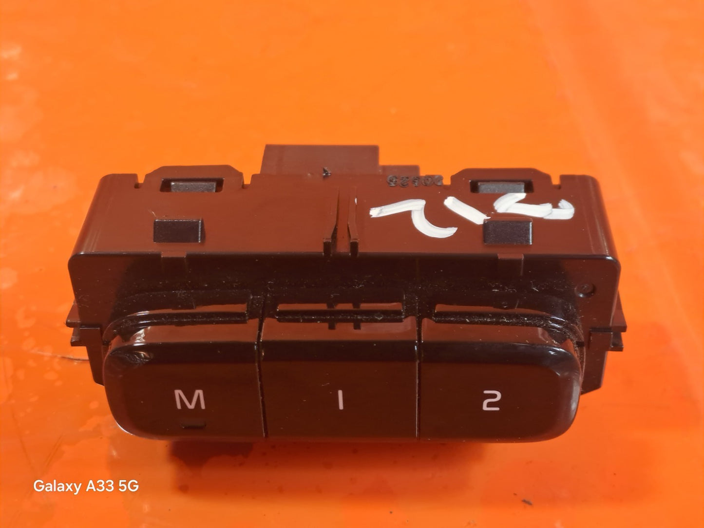 ebay-src:https://i.ebayimg.com/00/s/mtiwmfgxnjaw/z/qvsaaeswyodpftes/$_57.jpg