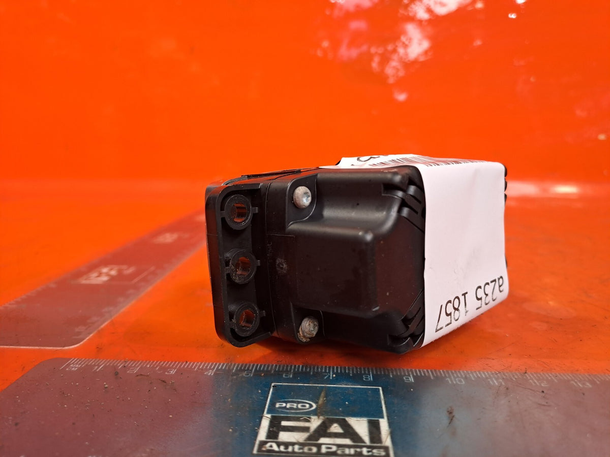 ebay-src:https://i.ebayimg.com/00/s/mtiwmfgxnjaw/z/zayaaoswm5znpn0i/$_57.jpg