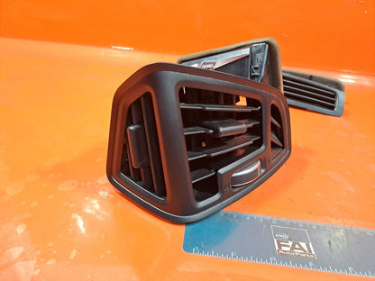 ✅FORD C-MAX ZETEC 1.0 PETROL 2018 DASHBOARD AIR VENTS F1CB-R018B08-BAW Warranty - Image 5