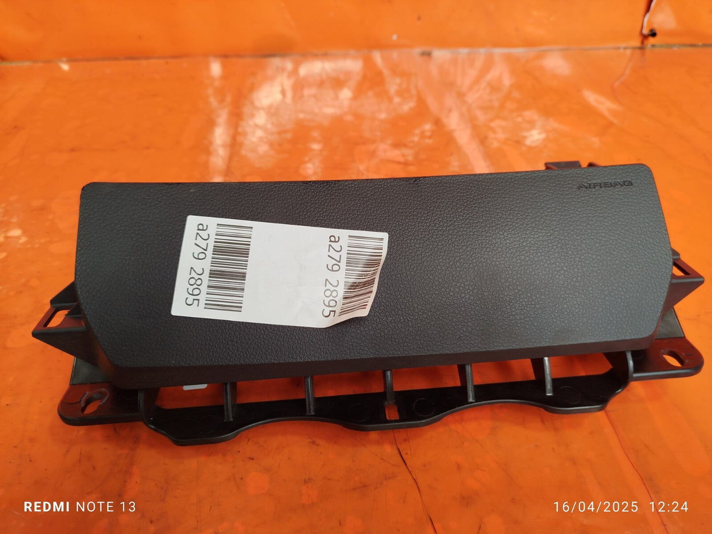 ✅Ssangyong Tivoli Ex 2016 1.6 Diesel RIGHT KNEE ARBAG 86203-35500 Warranty A279 - Image 1