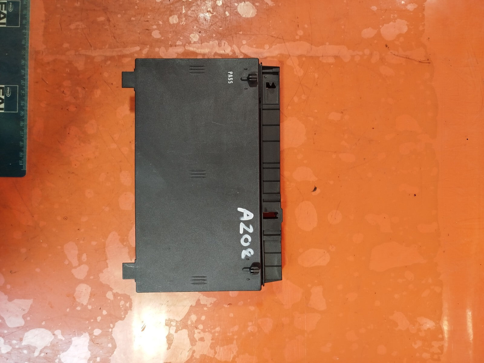 ✅BMW 750Li E66 Auto 2006 7 Series 4.8 Petrol FRONT LEFT SEAT CONTROL MODULE A208 - Image 2