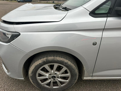✅2024 FORD TOURNEO CONNECT FRONT LEFT WING FENDER PANEL SILVER + WARRANTY A366 - Image 1