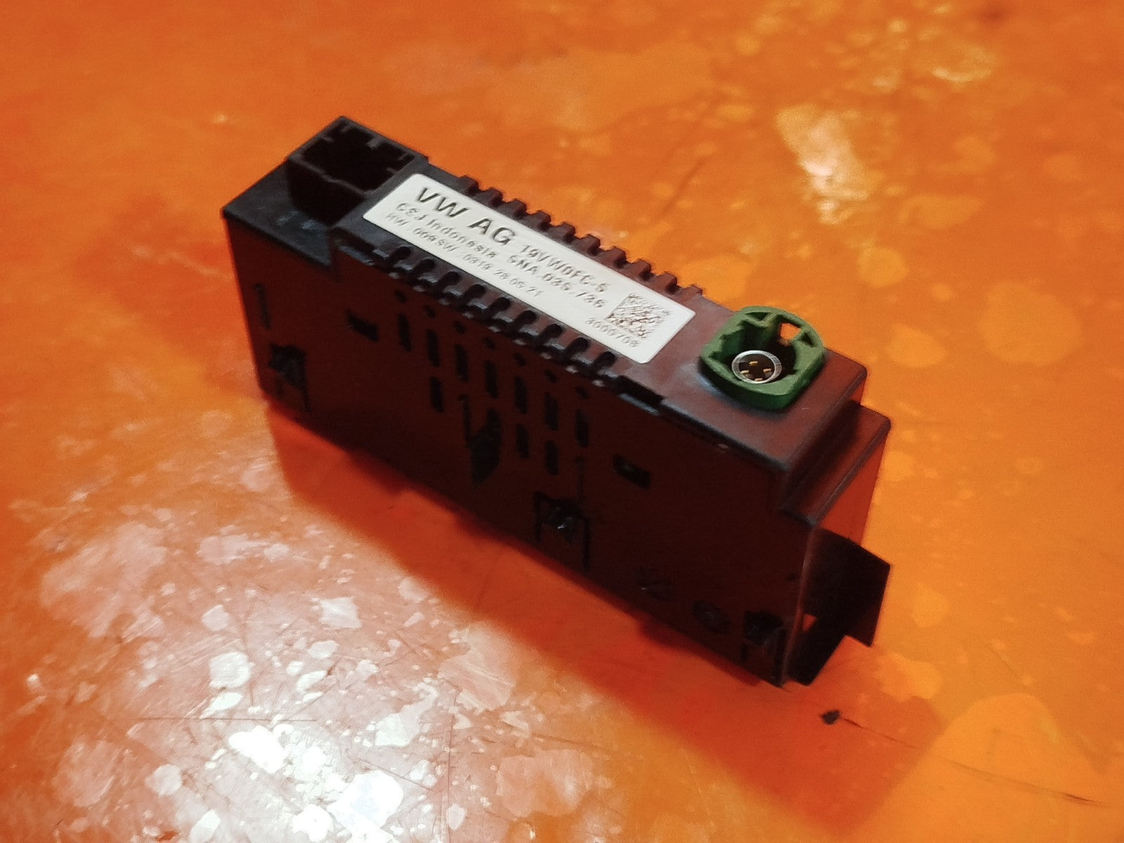 ✅VW GOLF R-LINE MK8 1.5 PETROL 2021 DOUBLE USB PORT SOCKET 5NA035736 A349 - Image 6