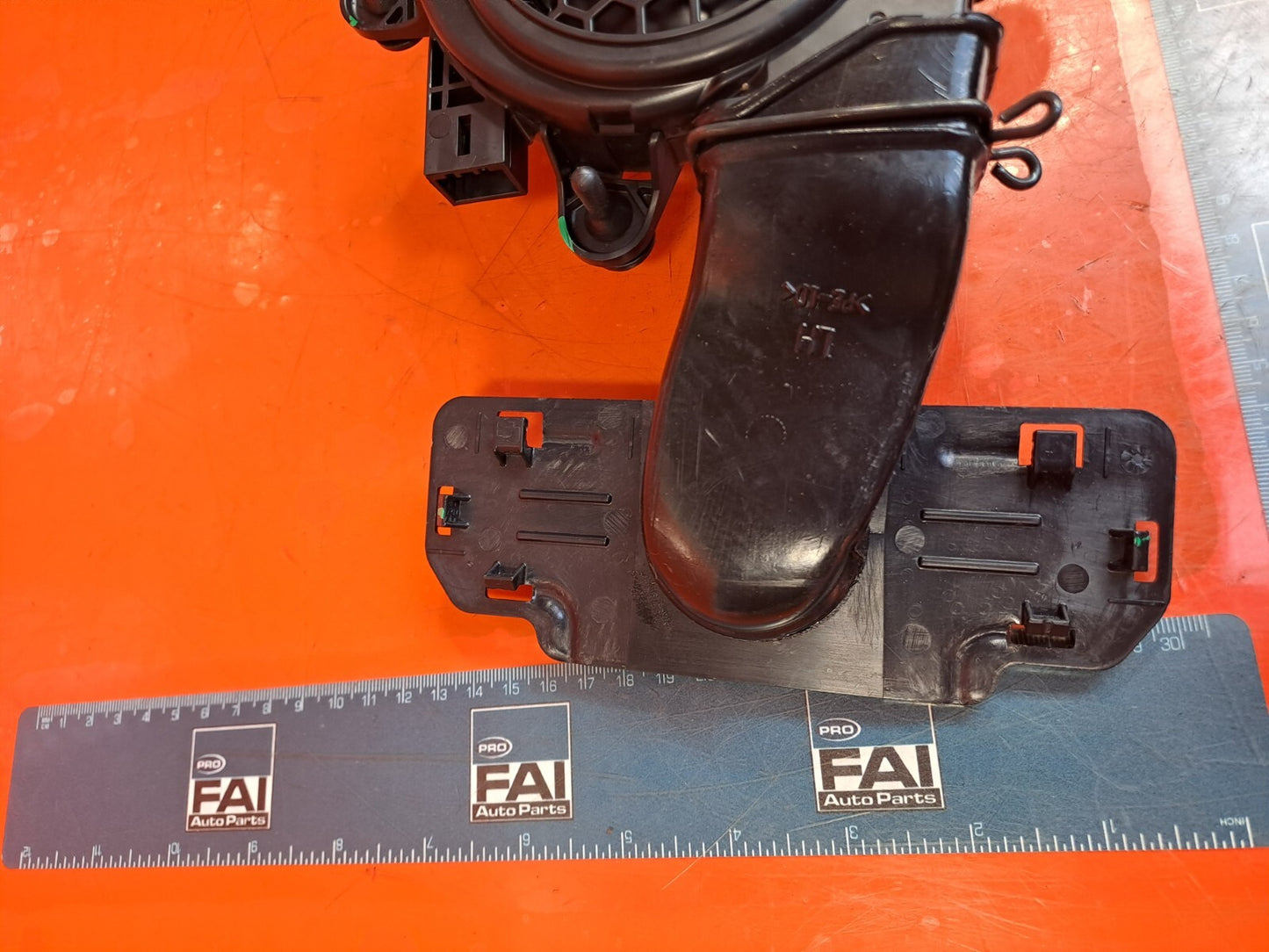 ✅2024 HYUNDAI IONIQ 5 FRONT LEFT BLOWER UNIT 881P0-AA500 + WARRANTY A226 - Image 4